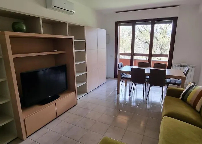 Oasis Como